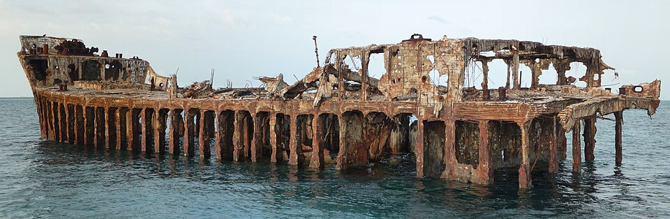 SS Sapona shipwreck near Bimini, Bahamas
